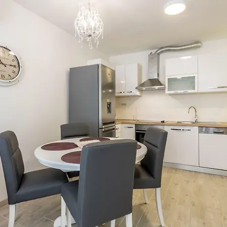 Apartments Luce And Antonio Split Exterior photo